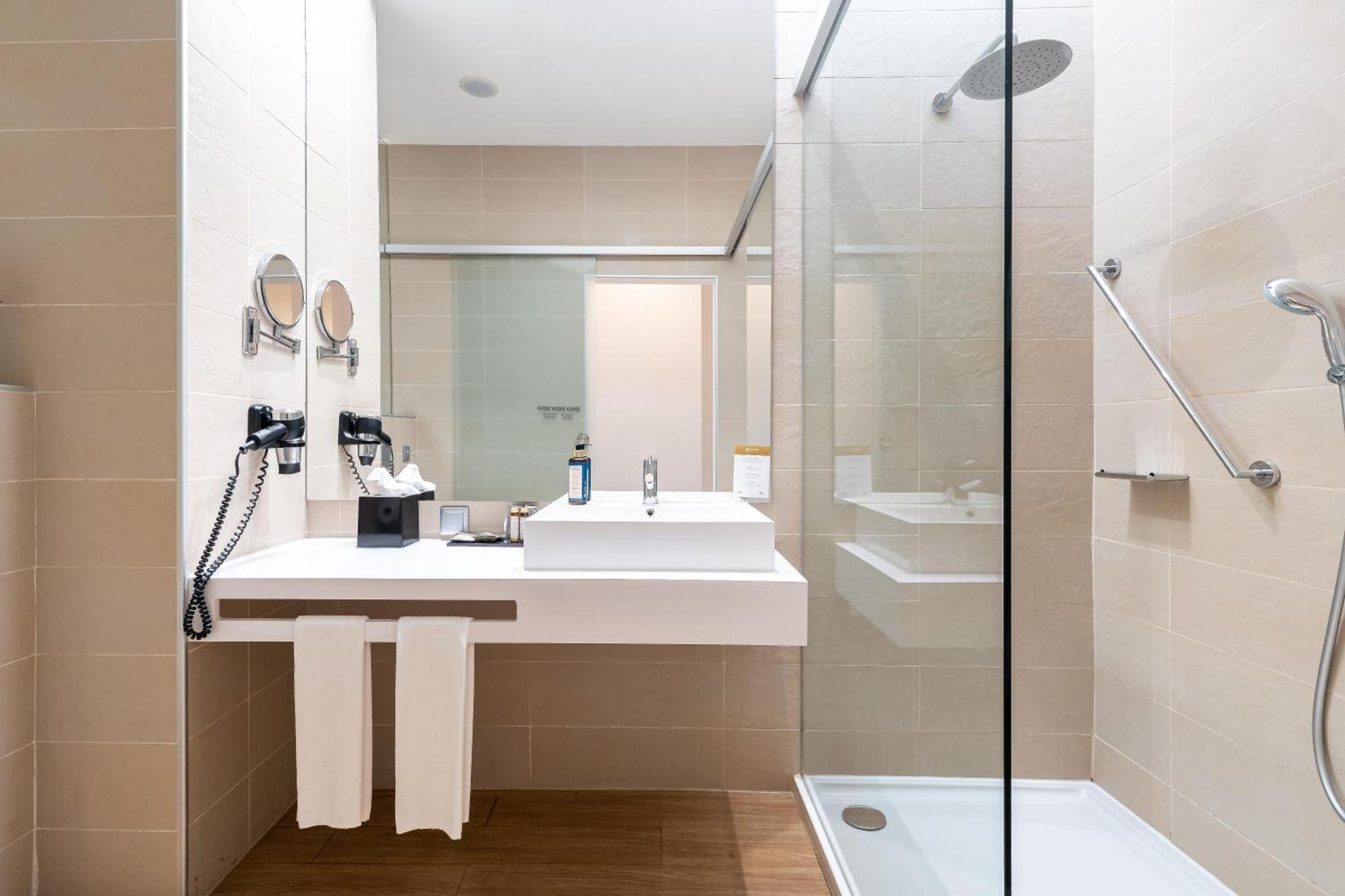 Standard Double or Twin Room